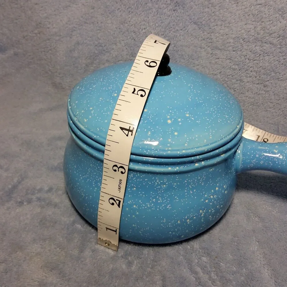 Unbranded vintage blue